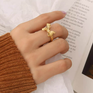 Gold Bow Ring